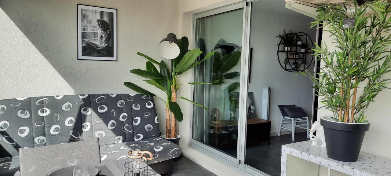 Charmant T2 Vue Marina Plages A Pied แซ็ต ภายนอก รูปภาพ